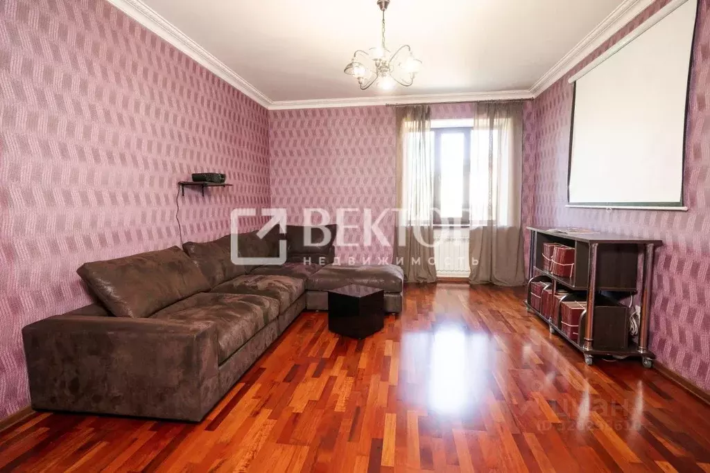 Коттедж в Костромская область, Кострома Земляная ул., 44 (280 м) - Фото 1