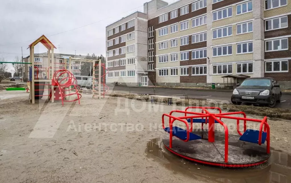 2-к кв. Вологодская область, Грязовец ул. Газовиков, 30 (61.4 м) - Фото 2