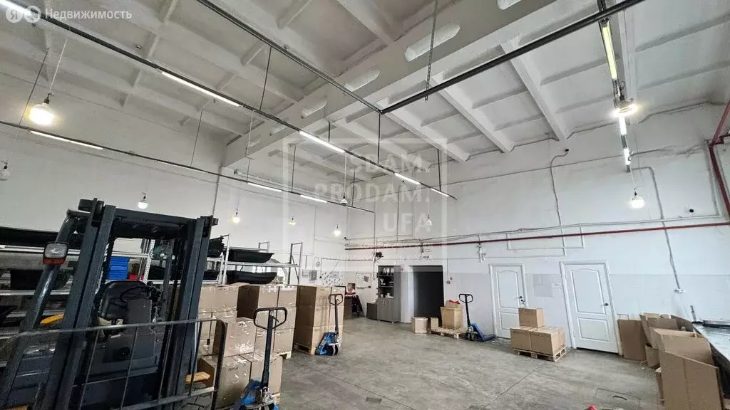 Помещение свободного назначения (2204 м) - Фото 1