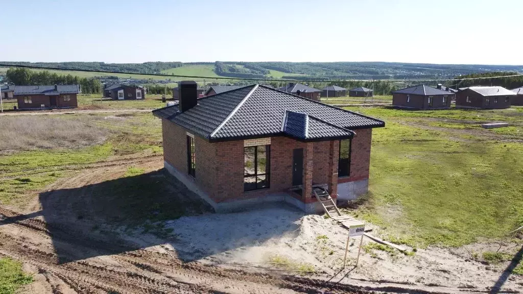 Коттедж в Татарстан, Зеленодольский район, Большекургузинское с/пос, ... - Фото 1