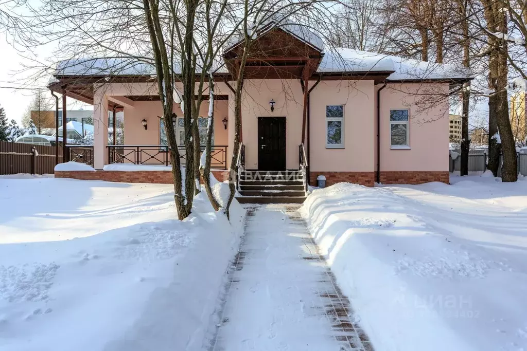 Дом в Московская область, Одинцовский городской округ, с. Немчиновка ... - Фото 1