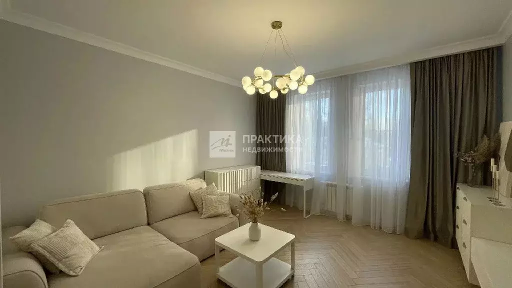 Продается 2-комнатная квартира - Фото 1