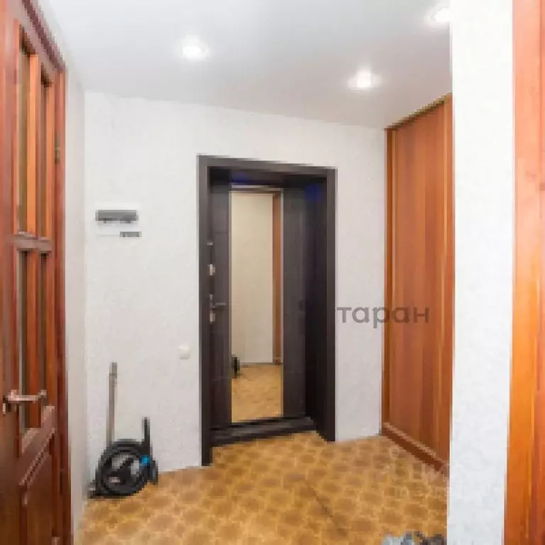 3-к кв. Челябинская область, Челябинск ул. Сталеваров, 44А (66.2 м) - Фото 2