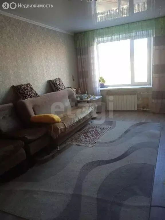 3-комнатная квартира: Горно-Алтайск, Коммунистический проспект, 3 (60 ... - Фото 2