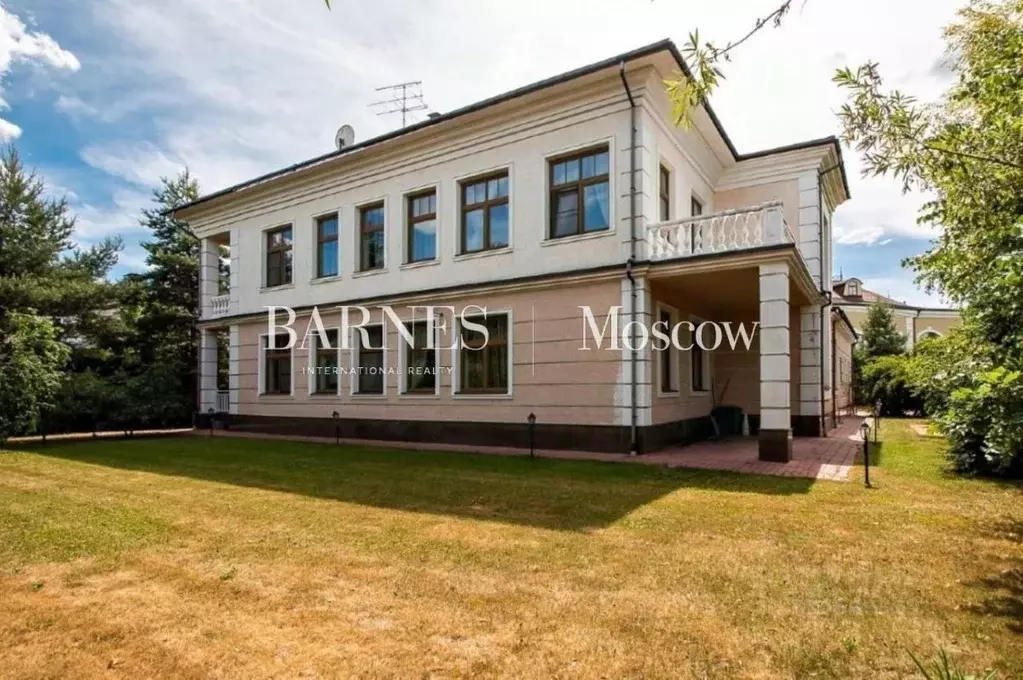 Дом в Московская область, Красногорск городской округ, с. ... - Фото 1