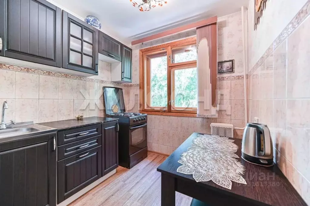 2-к кв. Алтайский край, Барнаул ул. Георгиева, 43 (43.9 м) - Фото 1
