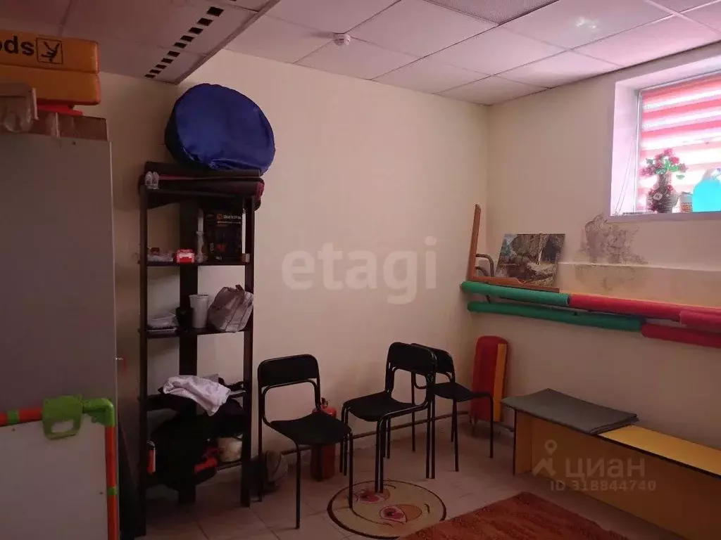 Помещение свободного назначения в Кемеровская область, Березовский ... - Фото 0