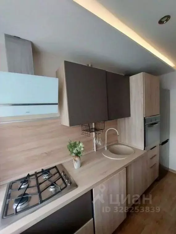 3-к кв. Самарская область, Самара Коммунистическая ул., 10 (69.0 м) - Фото 2