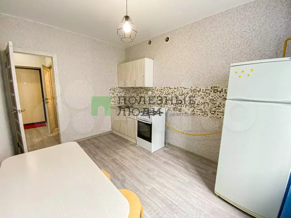 1-к. квартира, 33,6 м, 2/9 эт. - Фото 1