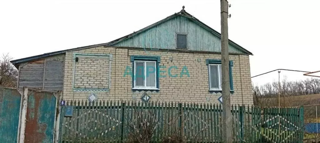 Дом в Белгородская область, Новооскольский муниципальный округ, с. ... - Фото 1