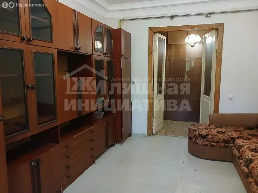 2-комнатная квартира: Уфа, улица Калинина, 3 (60 м) - Фото 1