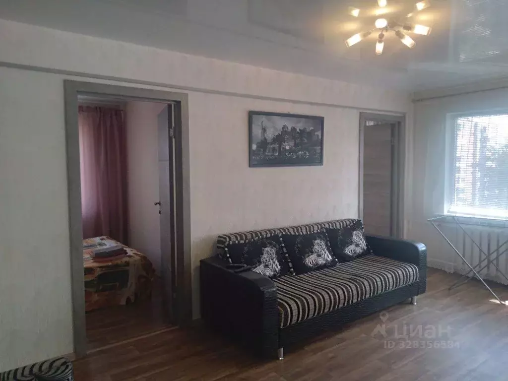 3-к кв. Волгоградская область, Волгоград ул. Маршала Еременко, 114 ... - Фото 2