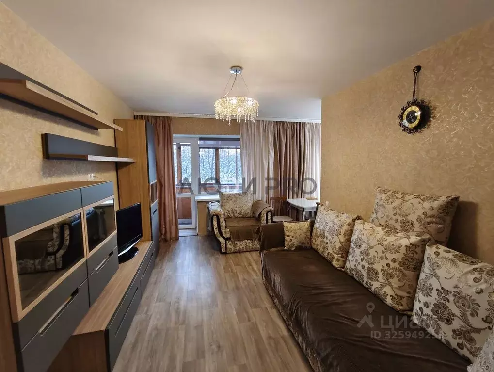 2-к кв. Коми, Сыктывкар Коммунистическая ул., 53 (42.9 м) - Фото 1