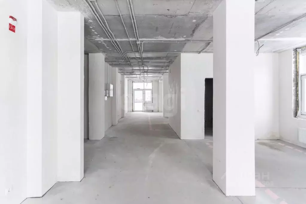 Помещение свободного назначения в Тюменская область, Тюмень ул. ... - Фото 0