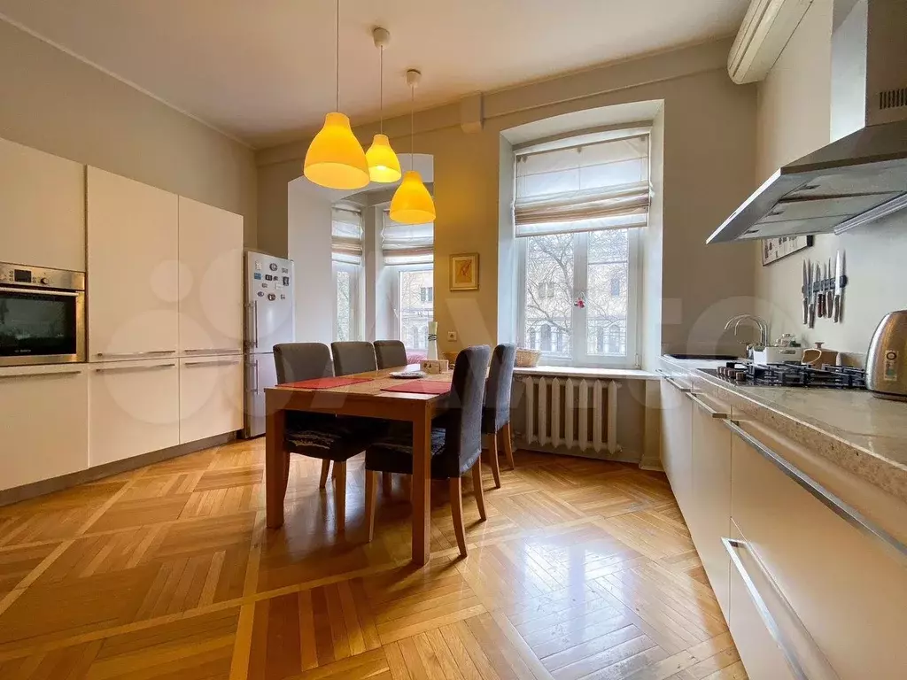 3-к. квартира, 90 м, 2/7 эт. - Фото 1