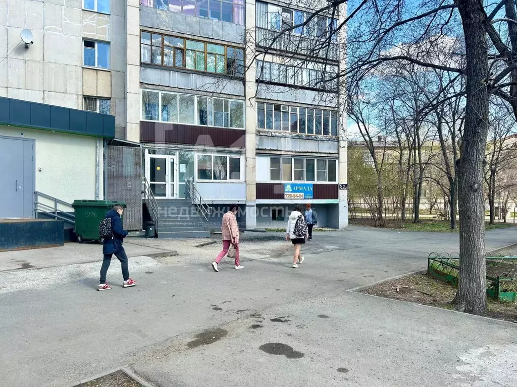 Торговая площадь в Челябинская область, Челябинск ул. Жукова, 53 (37 ... - Фото 1