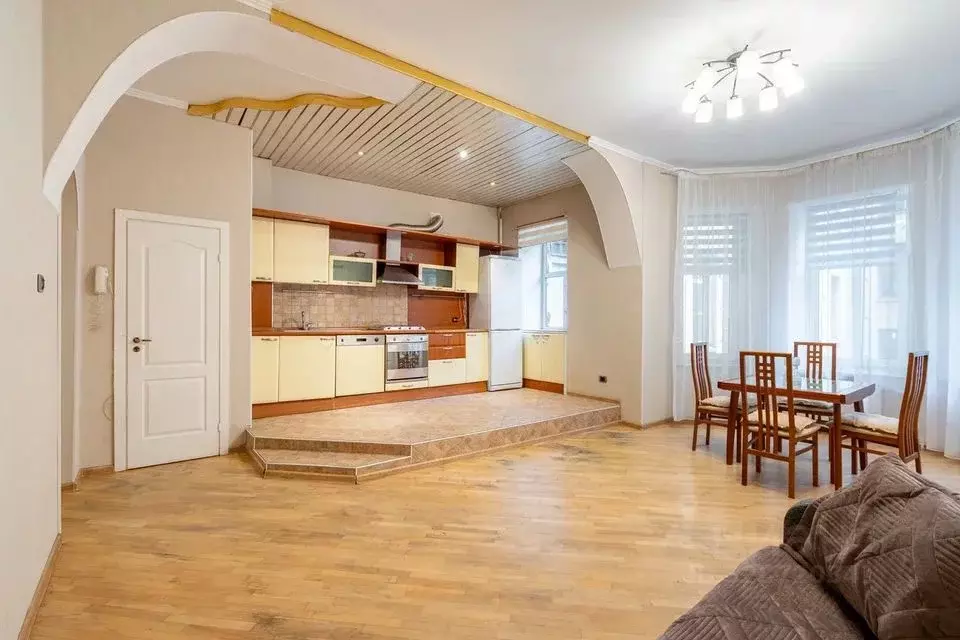 2-к кв. Санкт-Петербург Рижский просп., 20 (89.2 м) - Фото 1