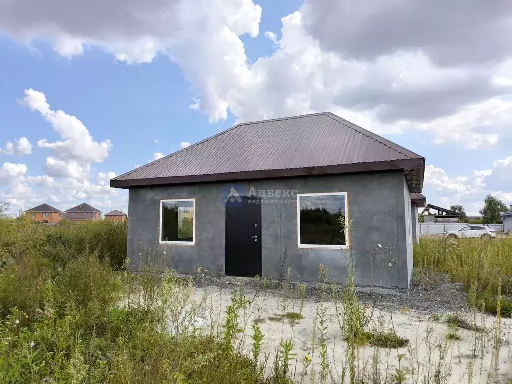 Дом в Тюменская область, Тюмень ул. Григория Алексеева (37 м) - Фото 1