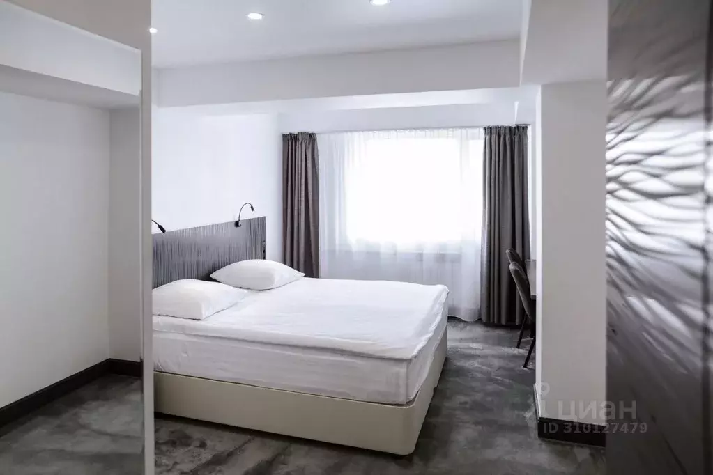 Комната Камчатский край, Петропавловск-Камчатский ул. Топоркова, 10 ... - Фото 1