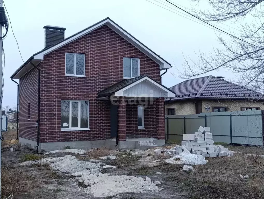 Дом в Воронежская область, с. Новая Усмань ул. 2-я Ботаническая (130 ... - Фото 0
