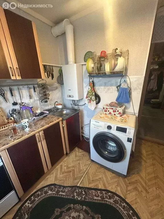 4-комнатная квартира: Петрозаводск, улица Петрова, 11А (75.5 м) - Фото 1