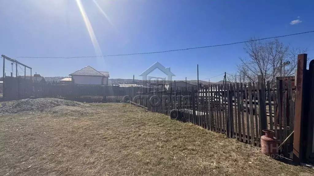 Участок в Красноярский край, Красноярск городской округ, пос. Солонцы ... - Фото 1