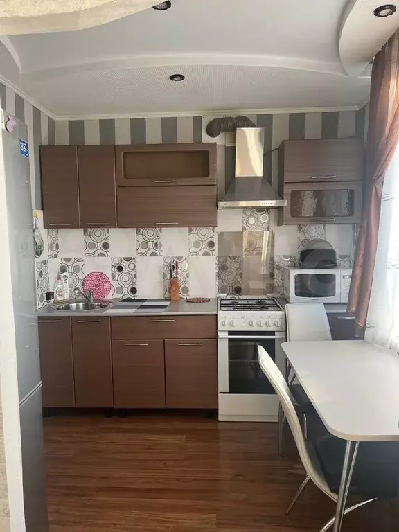 1-к. квартира, 38 м, 5/5 эт. - Фото 0