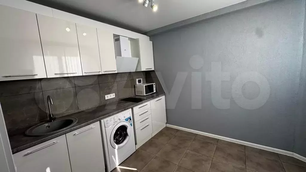 1-к. квартира, 40 м, 2/3 эт. - Фото 0