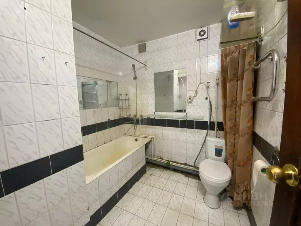 3-к кв. Алтайский край, Бийск Муромцевский пер., 11 (58.5 м) - Фото 1