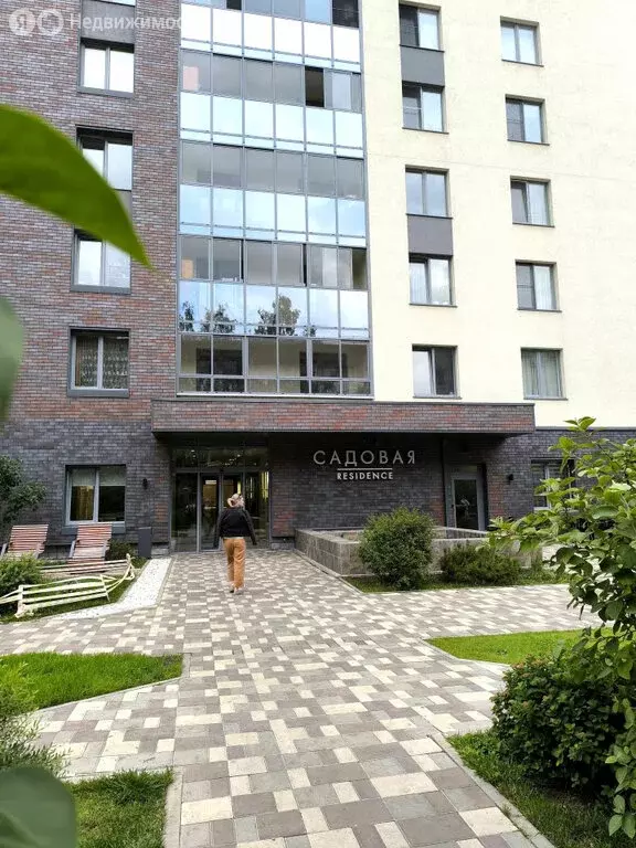2-комнатная квартира: Екатеринбург, Садовая улица, 4 (67 м) - Фото 0
