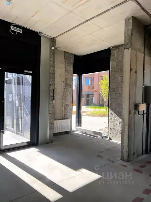 Помещение свободного назначения в Тюменская область, Тюмень ул. ... - Фото 1