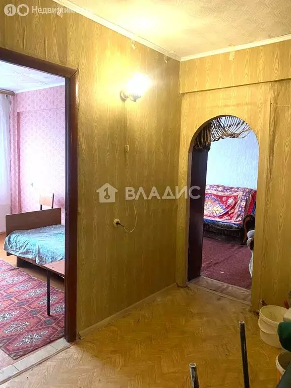 4-комнатная квартира: Пятовский, улица Комарова, 21 (56.3 м) - Фото 0