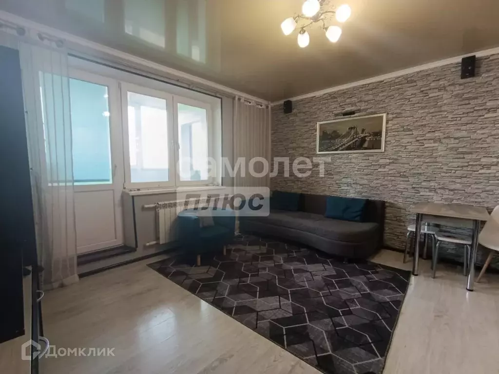 Продаётся 2-к квартира, 59.6 м - Фото 0
