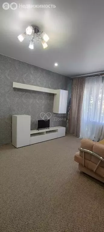 1-комнатная квартира: Волгоград, Новороссийская улица, 47 (34 м) - Фото 2