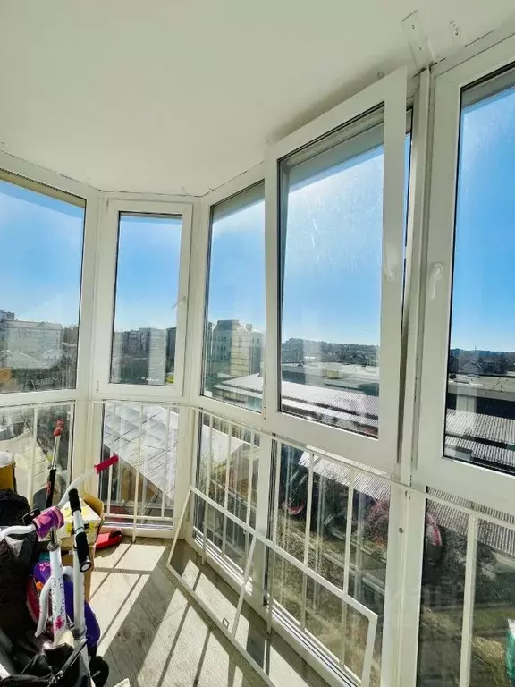 3-к кв. Новгородская область, Великий Новгород ул. Ломоносова, 49 ... - Фото 2