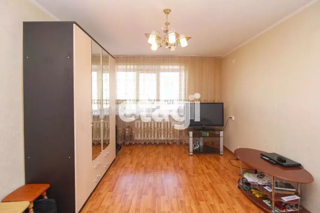 1-к кв. Тюменская область, Тюмень ул. Коммунаров, 4 (33.0 м) - Фото 1