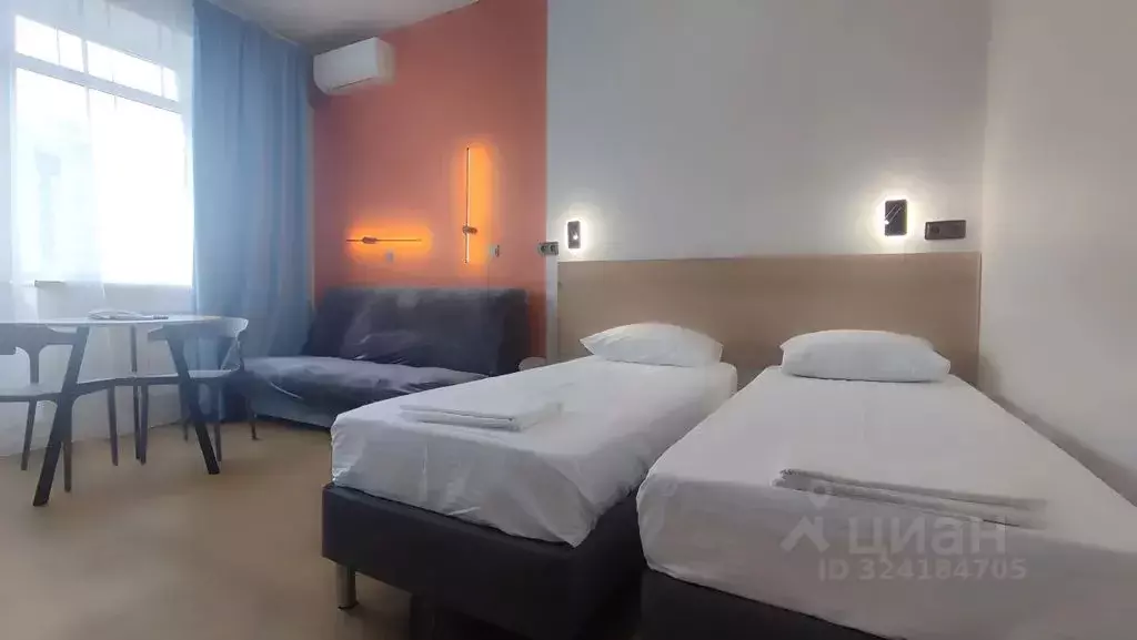 Комната Челябинская область, Челябинск ул. Свободы, 108А - Фото 2