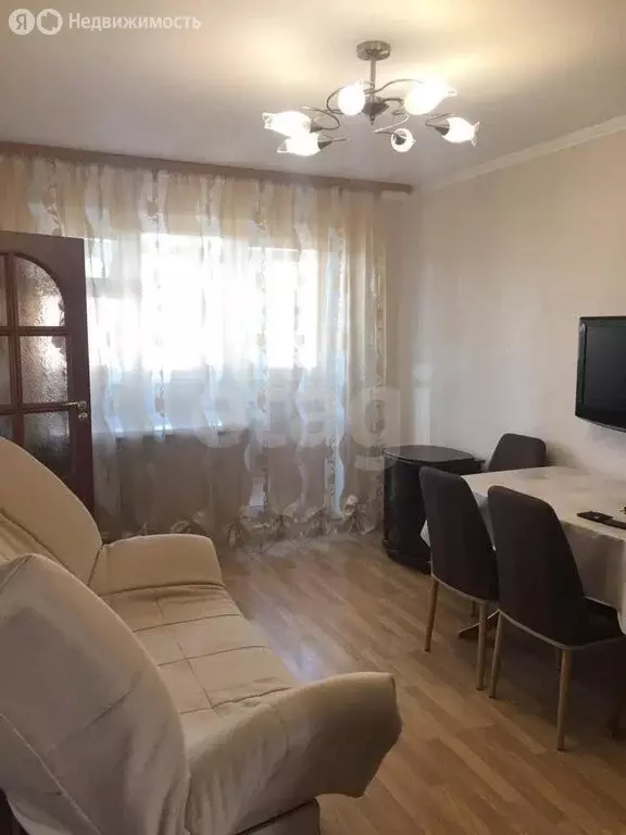 2-комнатная квартира: Южно-Сахалинск, Сахалинская улица, 51 (47.5 м) - Фото 2