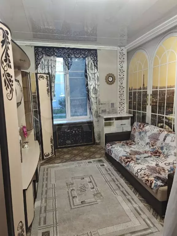 Комната 20 м в 4-к., 1/3 эт. - Фото 1