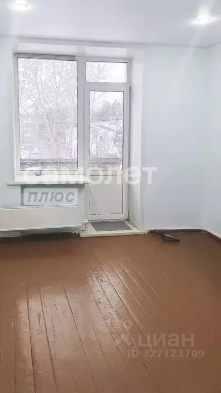 Комната Кемеровская область, Кемерово Новогодняя ул., 17 (13.6 м) - Фото 1