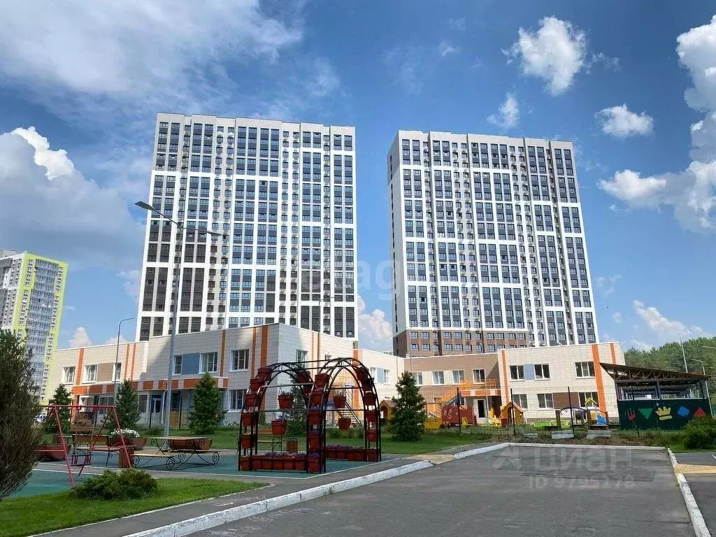 2-к кв. Татарстан, Казань ул. Рауиса Гареева, 105Б (50.92 м), Купить  квартиру в Казани, ID объекта - 30070257766