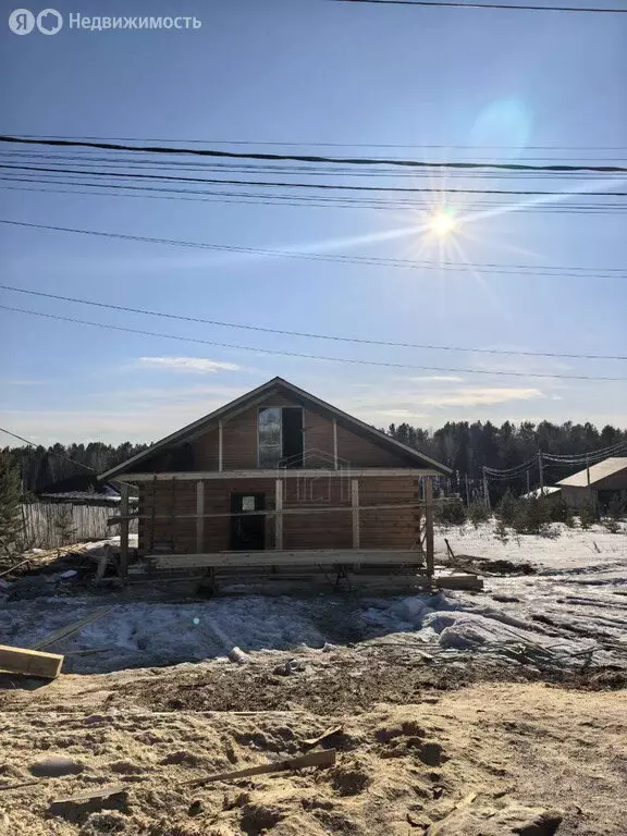 Дом в село Максимовщина, Пшеничная улица (140 м) - Фото 1