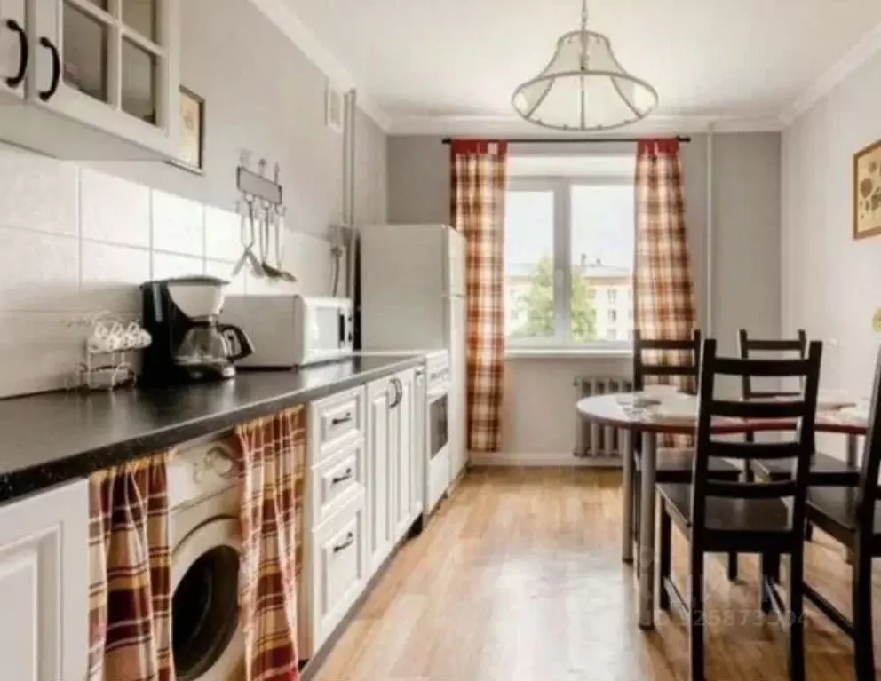 2-к кв. Санкт-Петербург, Санкт-Петербург, Петергоф Ропшинское ш., 11 ... - Фото 1