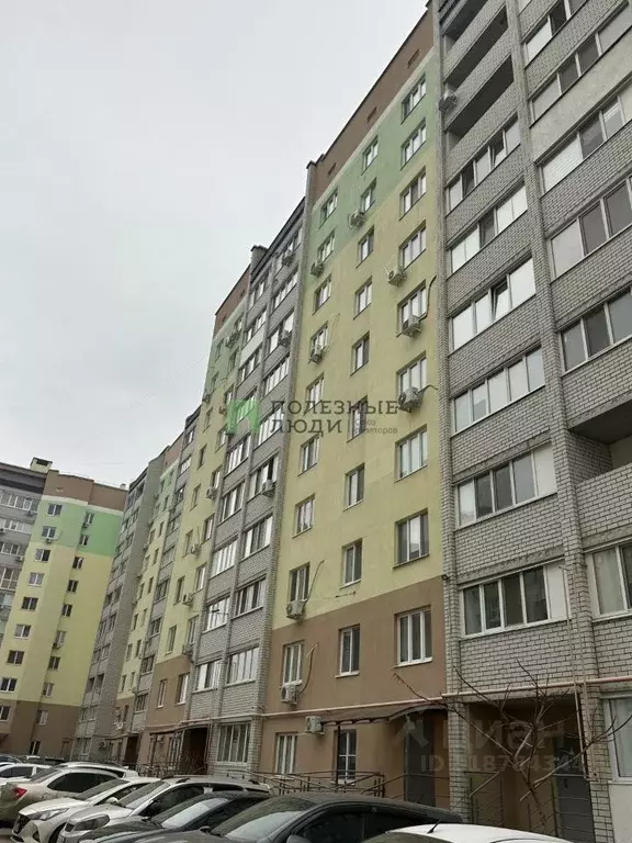 3-к кв. Саратовская область, Энгельс Санаторная ул., 3И (80.0 м) - Фото 0
