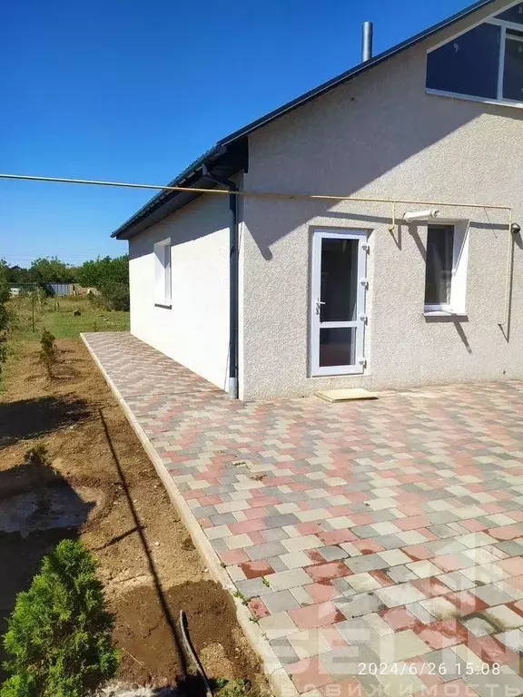 Дом в Крым, Сакский район, с. Уютное ул. Уютная (120 м) - Фото 1