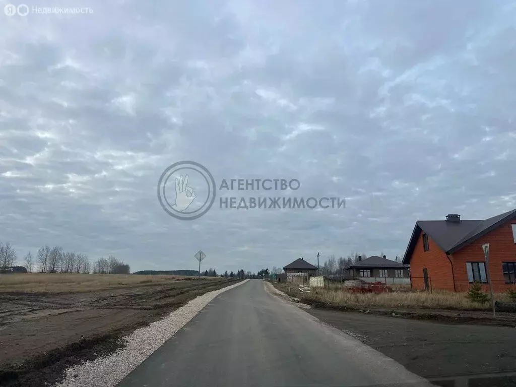 Участок в Богородское сельское поселение, село Гильдеево (10 м) - Фото 1