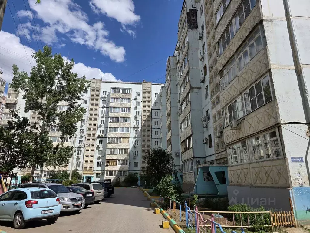 3-к кв. Астраханская область, Астрахань ул. Валерии Барсовой, 15к2 ... - Фото 0