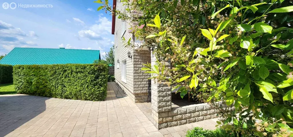 Дом в Октябрьский, улица Островского, 67 (198.7 м) - Фото 1