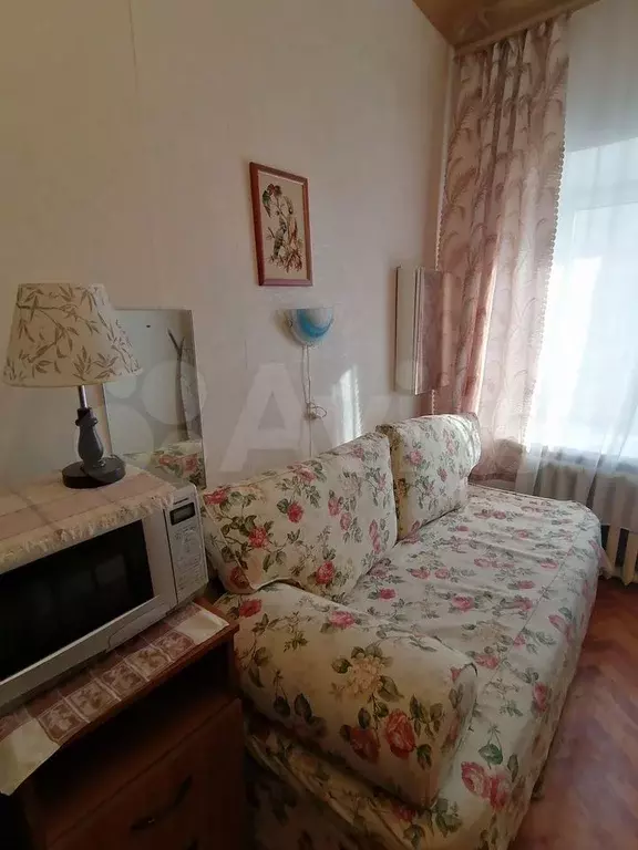 Комната 16 м в 4-к., 4/4 эт. - Фото 0