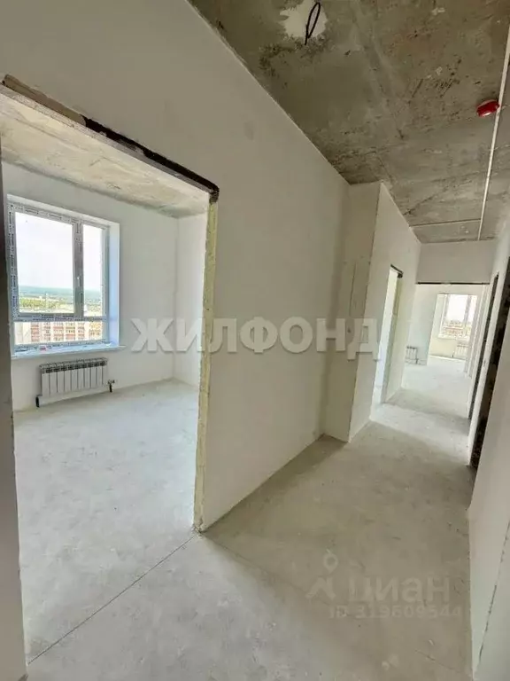 3-к кв. Брянская область, Брянск Бежицкая ул., 21Б (75.3 м) - Фото 0